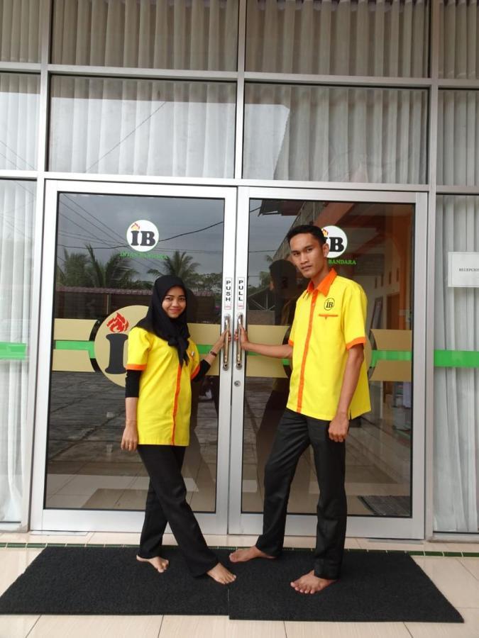 Penginapan Intan Bandara Padang Kültér fotó