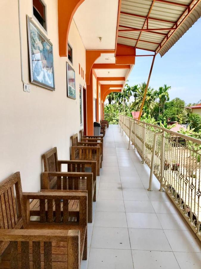 Penginapan Intan Bandara Padang Kültér fotó